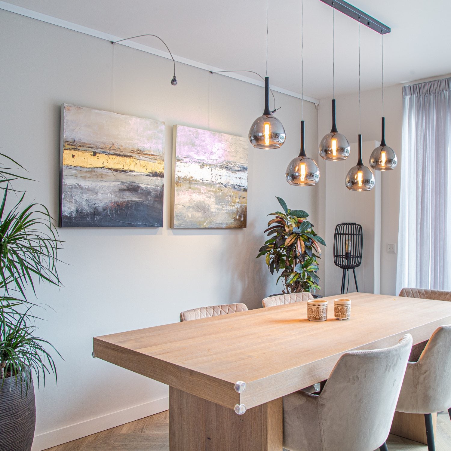 STAS multirail + kit d'installation : idéal pour suspension murale soignée avec éclairage LED.