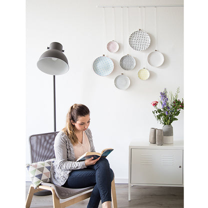 STAS minirail: idéal pour cuisine, salon ou bureau.