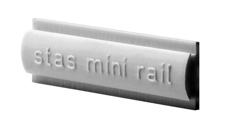 STAS minirail rail connector s'intègre entre les profils.