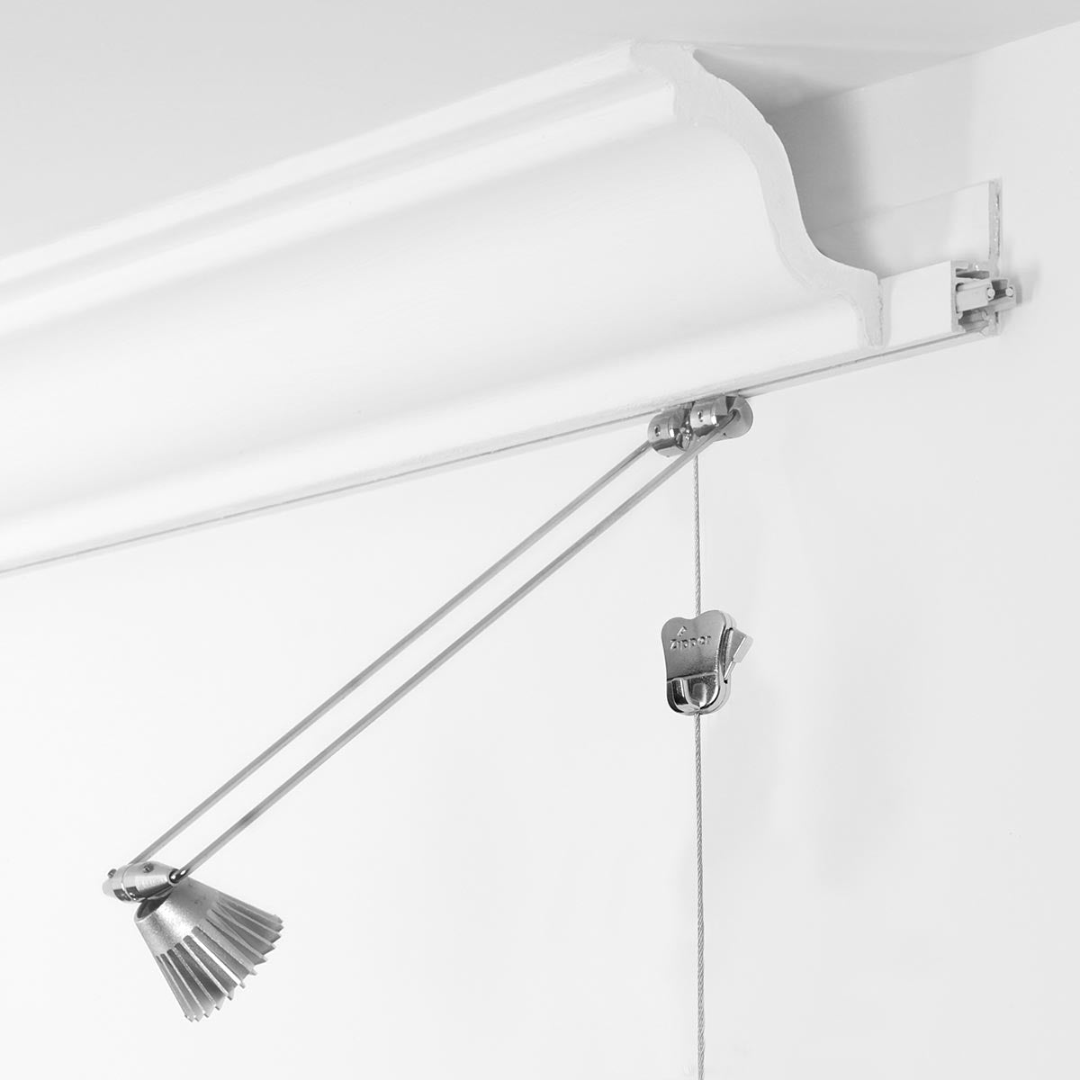 STAS multirail crown blanc 300 cm parfait pour galerie murale