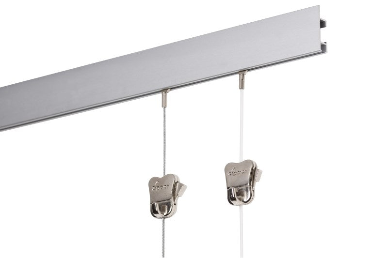 Accrochez en toute confiance avec STAS cliprail max de 200 cm.
